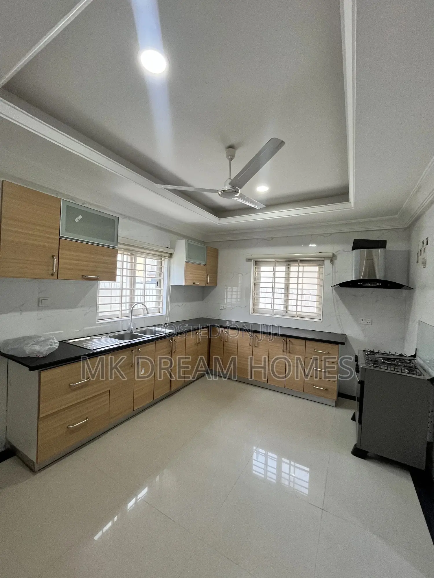 3bdrm House in Paradise Estate for sale