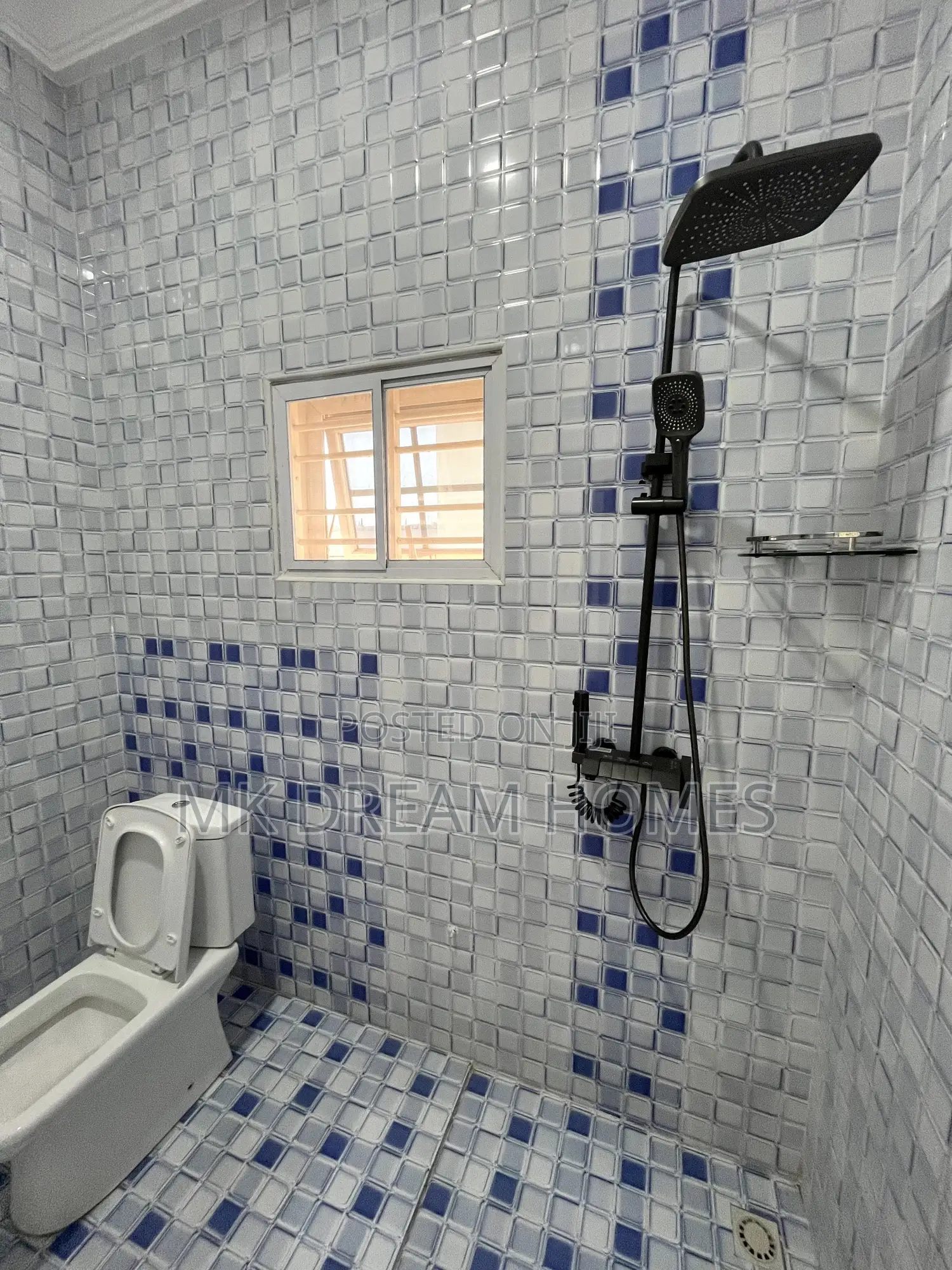 3bdrm House in Paradise Estate for sale