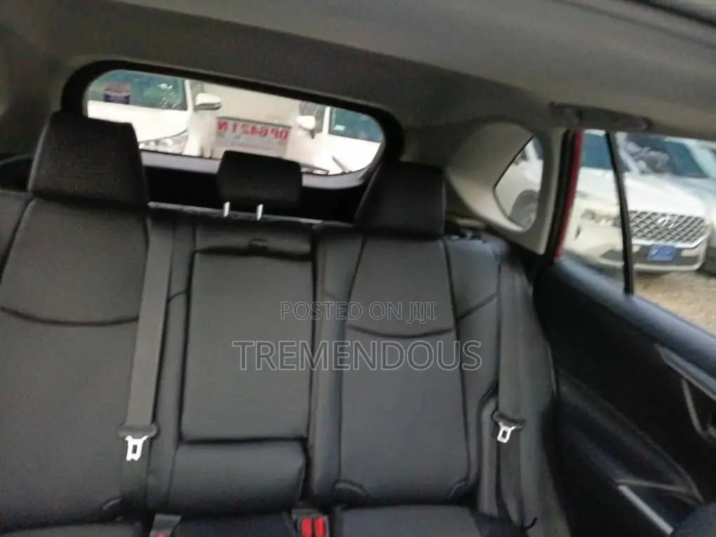 Toyota RAV4 XLE AWD 2023 Red