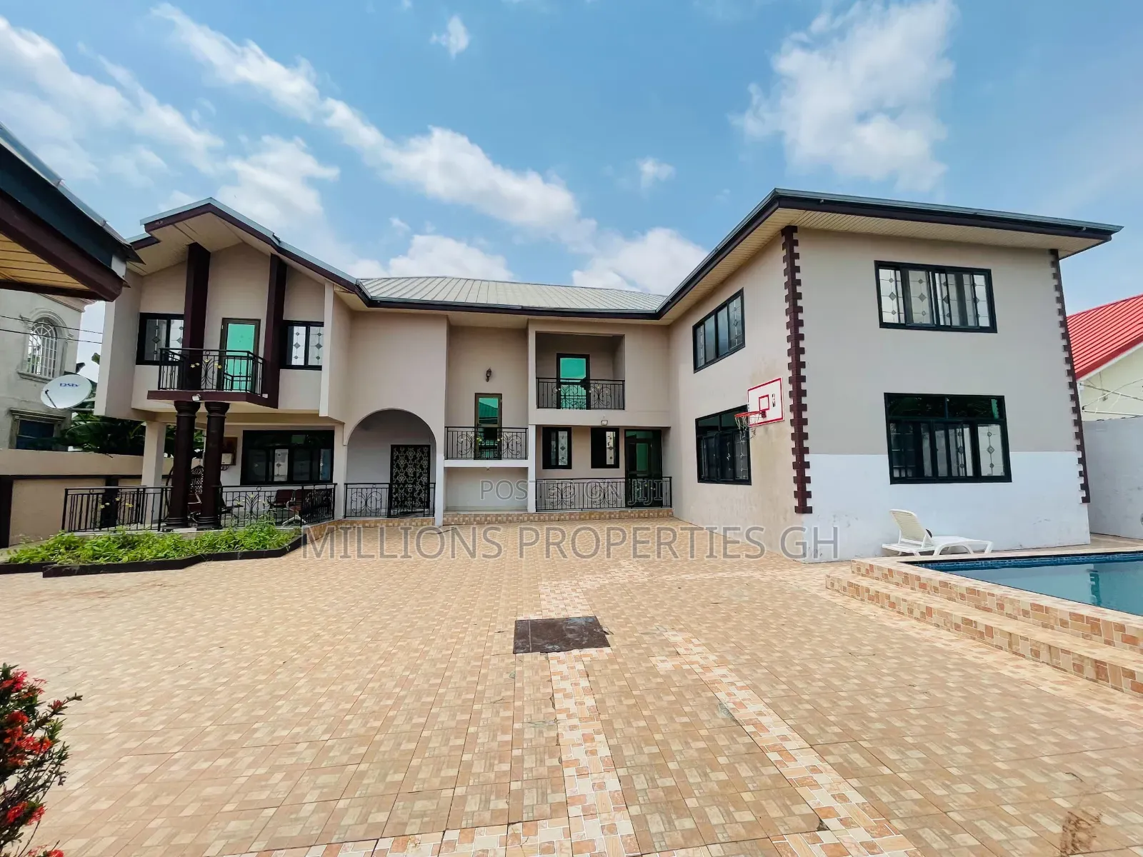 7bdrm House in Millions Properties, East Legon for sale
