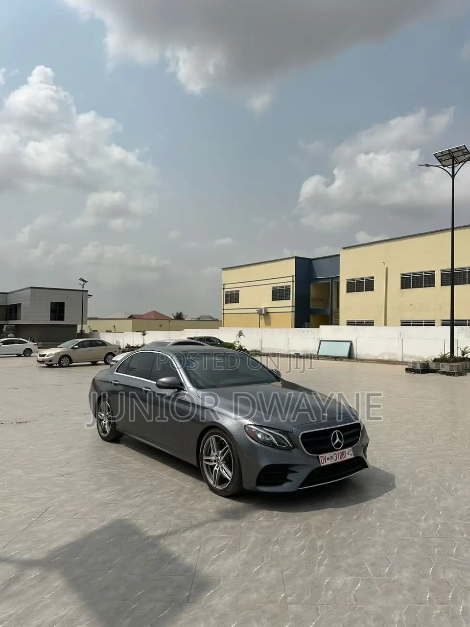 Mercedes-Benz E300 2018 Gray