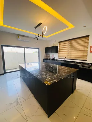 Furnished 5bdrm Townhouse / Terrace in Cantonments for rent