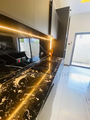 Furnished 5bdrm Townhouse / Terrace in Cantonments for rent