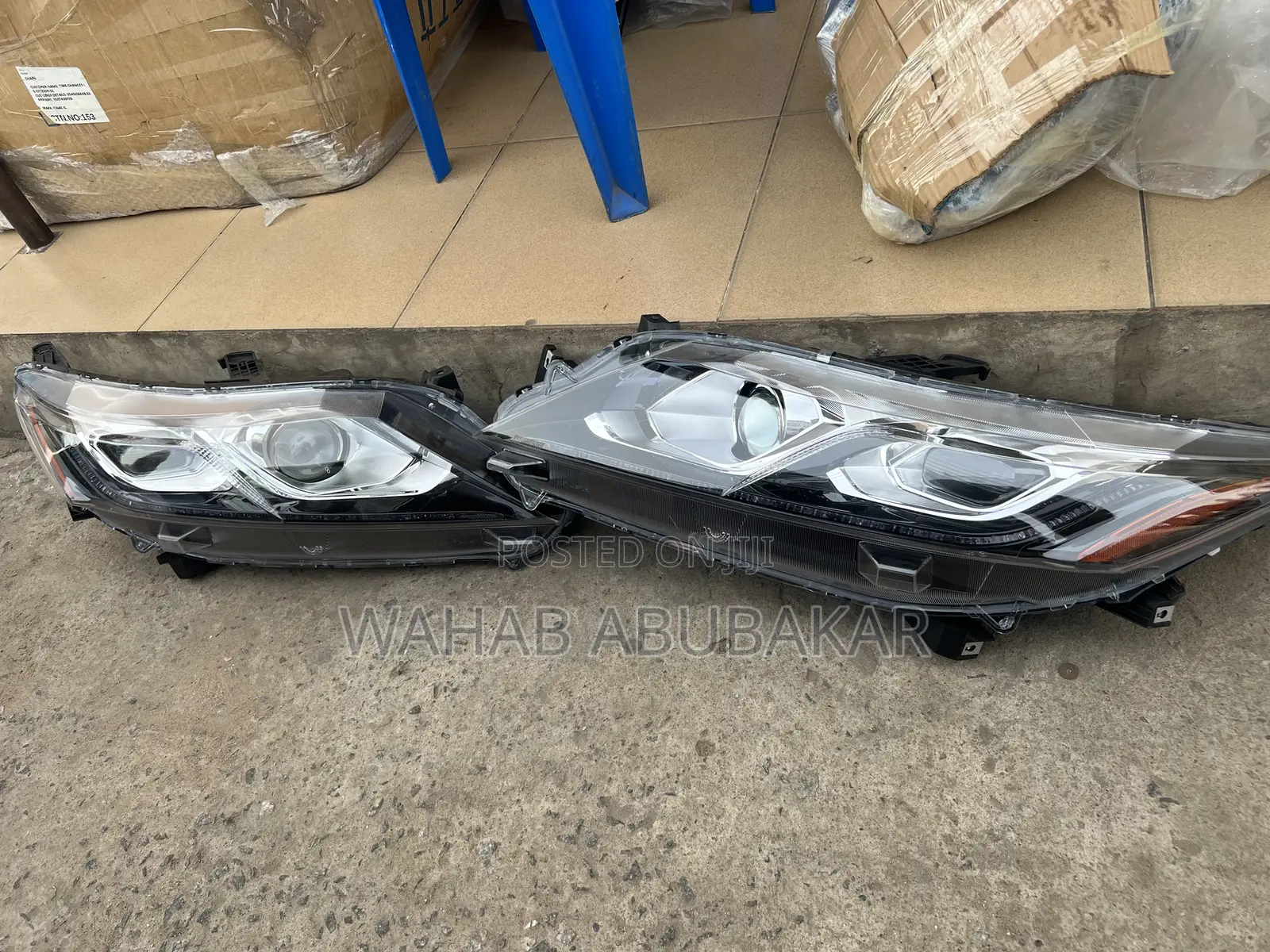 Mitsubishi Eclipse Cross 2018 Headlight Pair