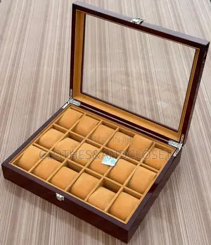 18 Slot Watch Case