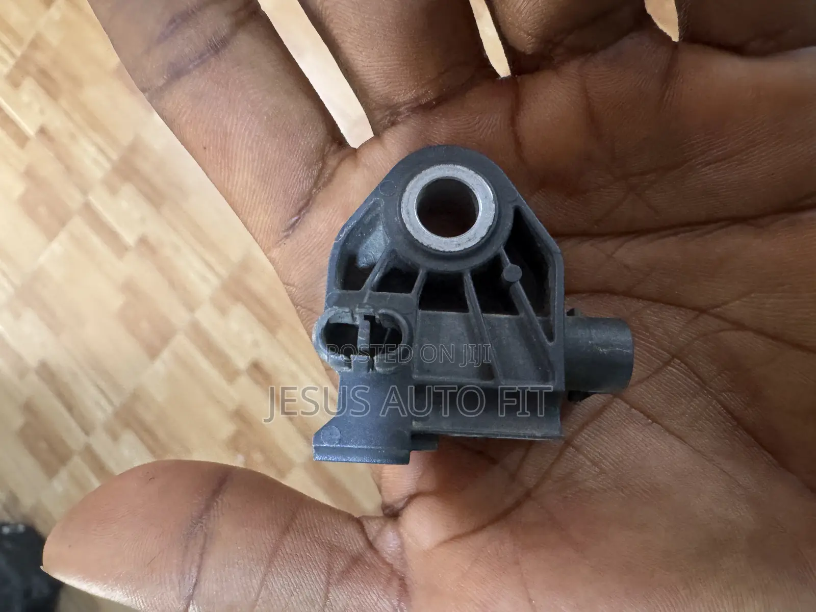 2018-22 Honda Accord Impact Sensor Sensor Part Number77930-Tva-A010-M4