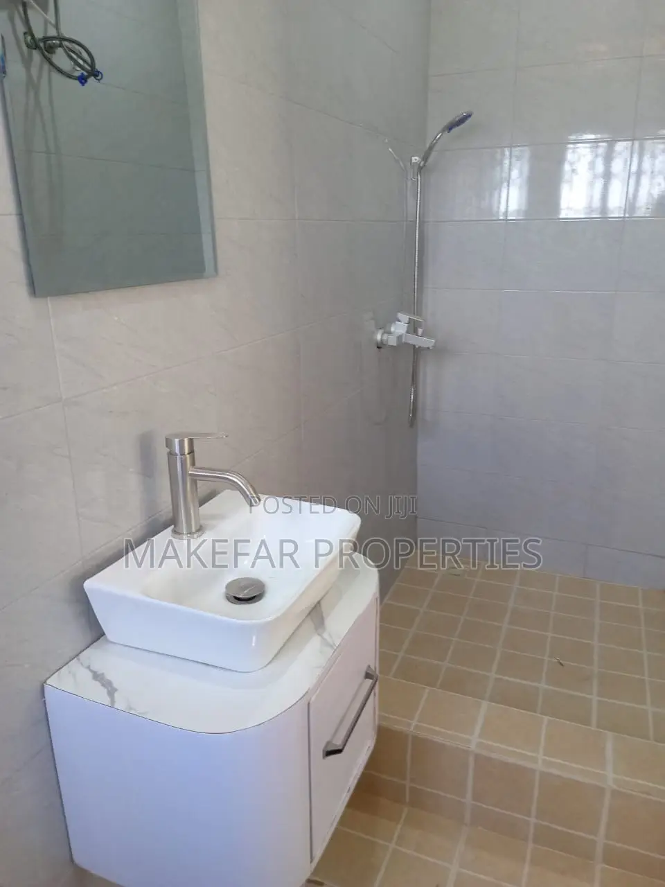 3bdrm Apartment in East Legon for rent