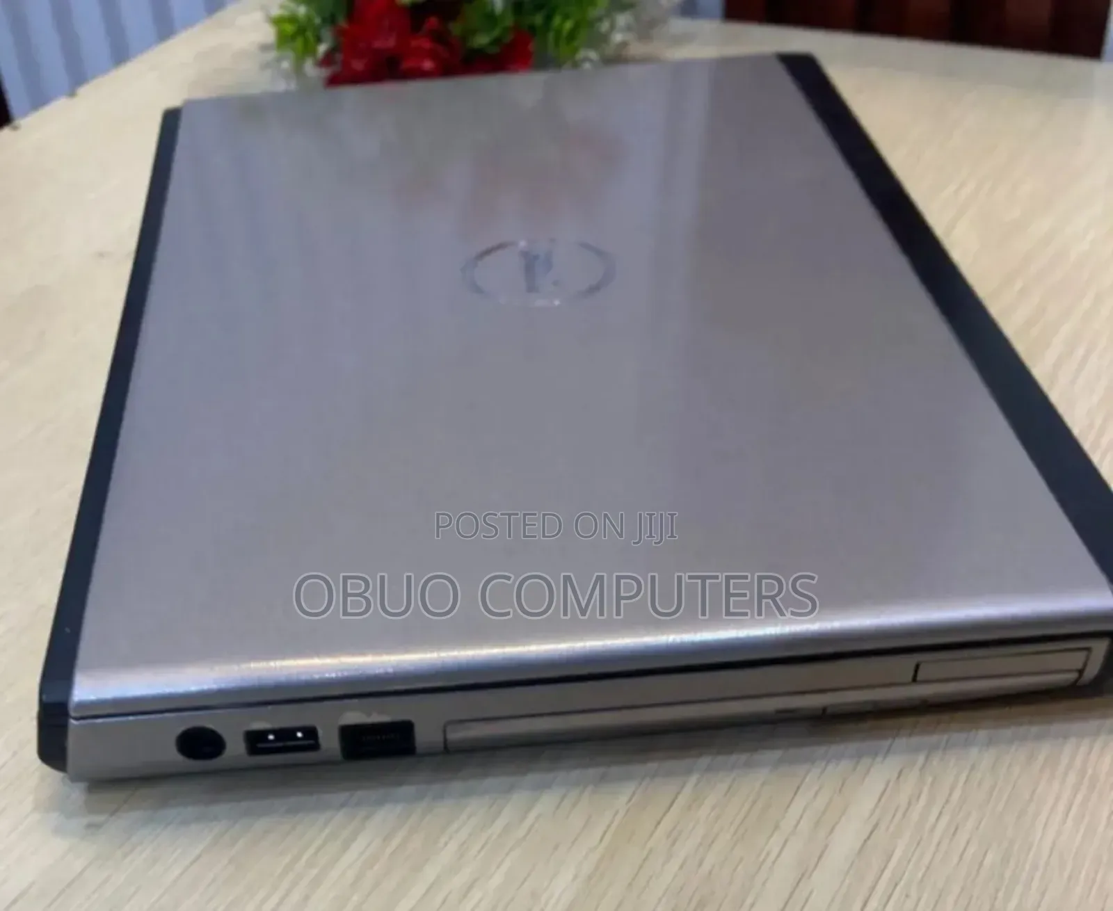 Laptop Dell Vostro 3300 4GB Intel SSD 250GB