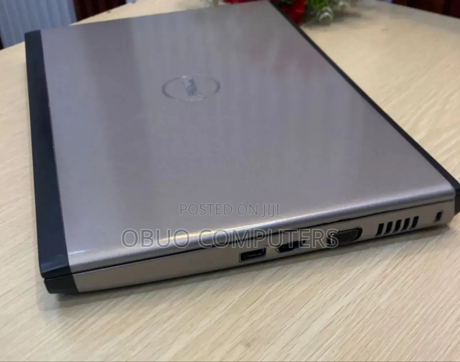 Laptop Dell Vostro 3300 4GB Intel SSD 250GB