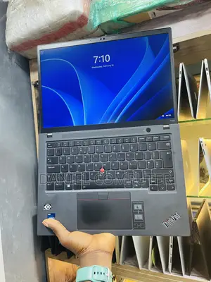 Laptop Lenovo ThinkPad T14s G4 16GB Intel Core i5 SSD 256GB
