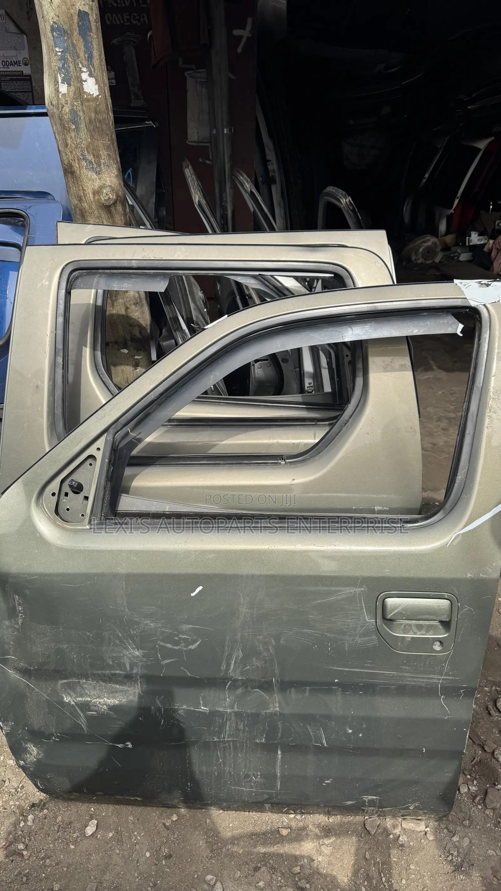 Honda Ridgeline 2005,2006,2007,2008,2009,2010 Doors Available