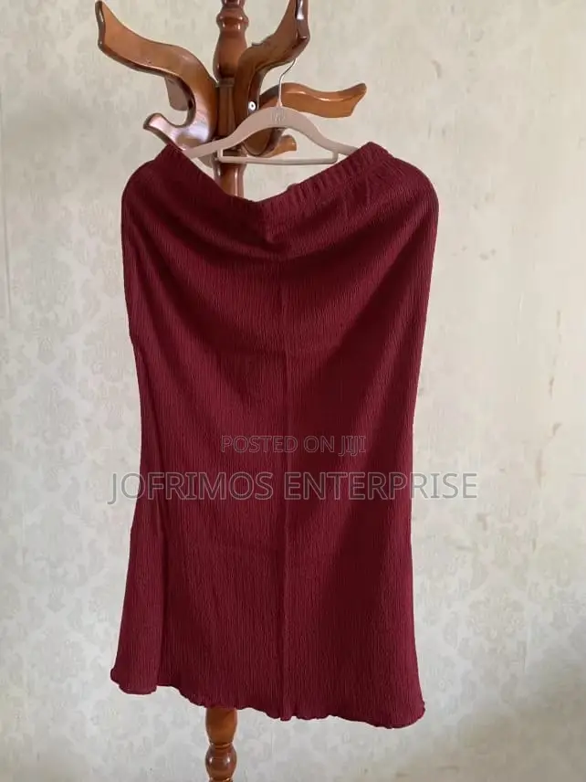 JSK Products: Midi Skirt