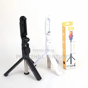 Mini Tripod/ Selfie Stick