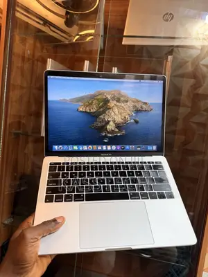 Laptop Apple MacBook Pro 8GB Intel Core i5 SSD 256GB