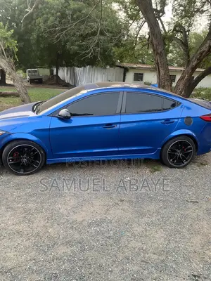 Hyundai Elantra 2018 Blue