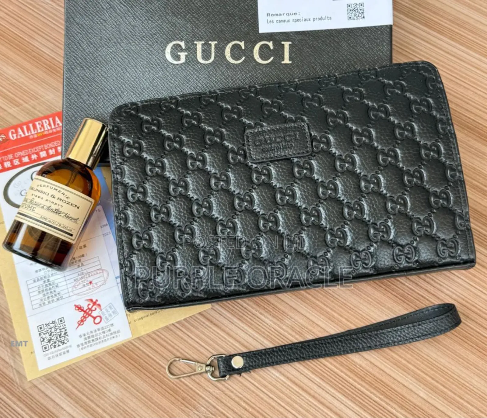 Gucci Clutch Bag With Detachable Wrist Strap.