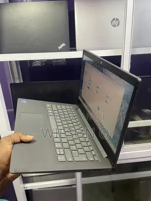 Laptop Lenovo Ideapad 3 4GB Intel SSD 256GB