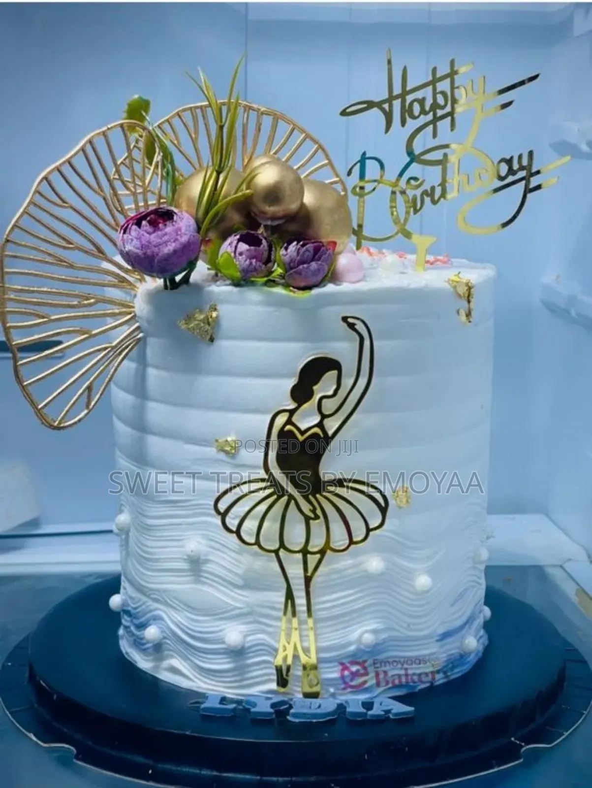 Classy Cream Cake