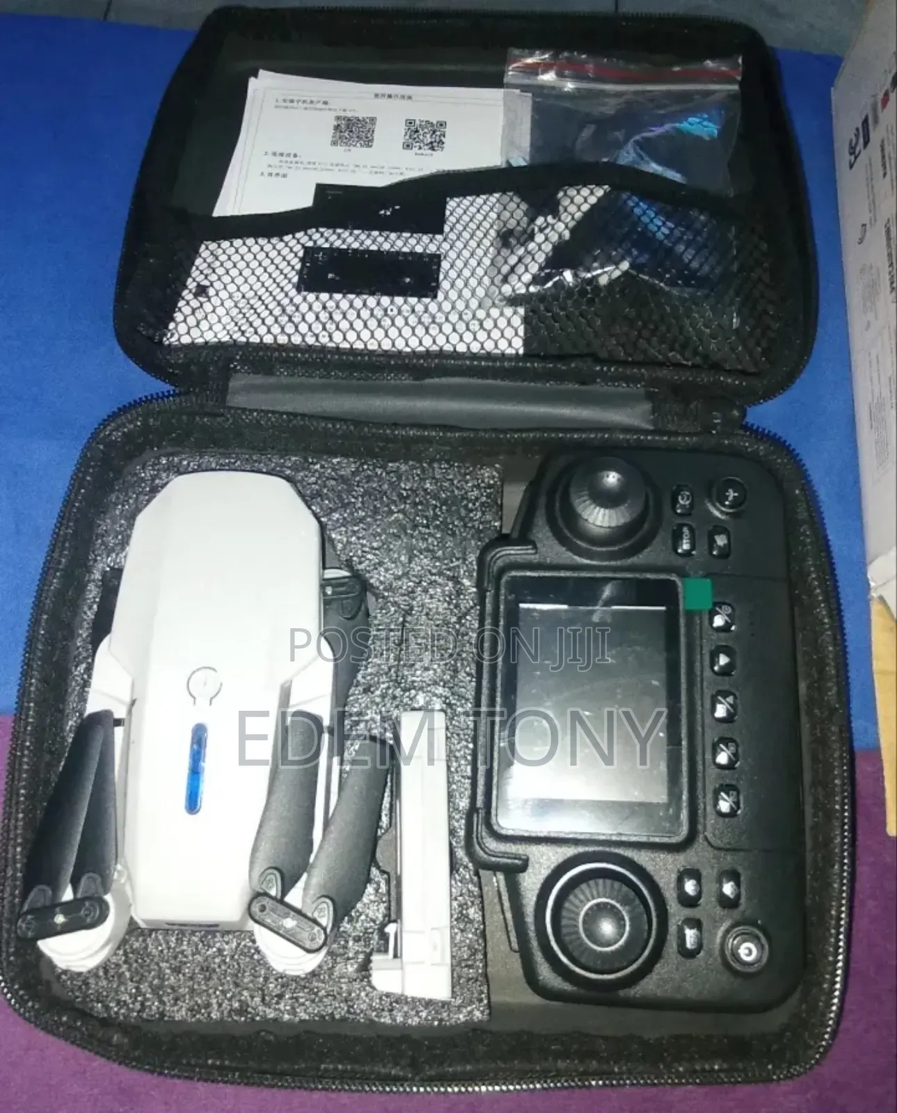 E88 Screen Foldable Drone