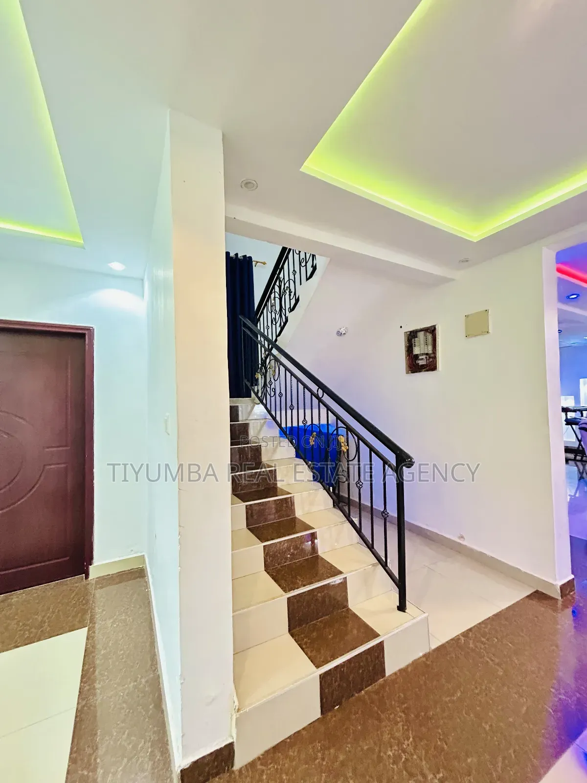 7bdrm House in Tiyumba Real Estate, East Legon for sale