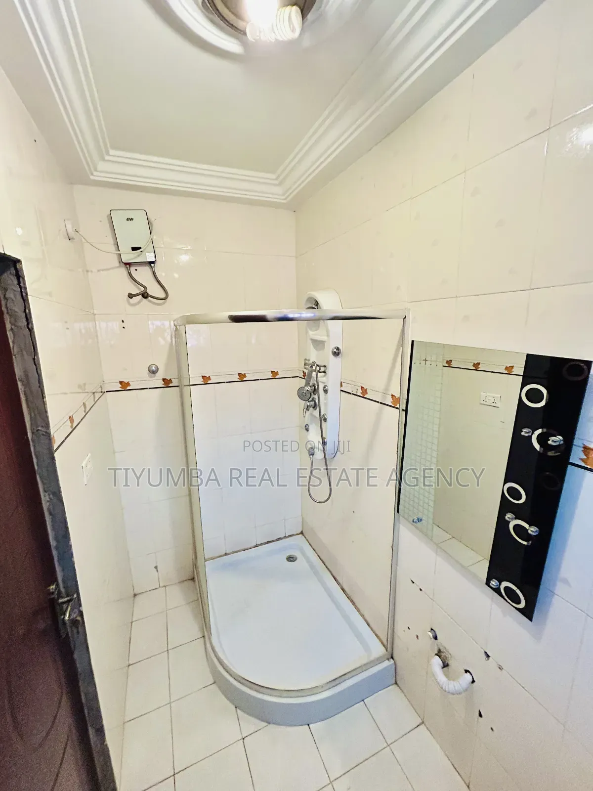 7bdrm House in Tiyumba Real Estate, East Legon for sale