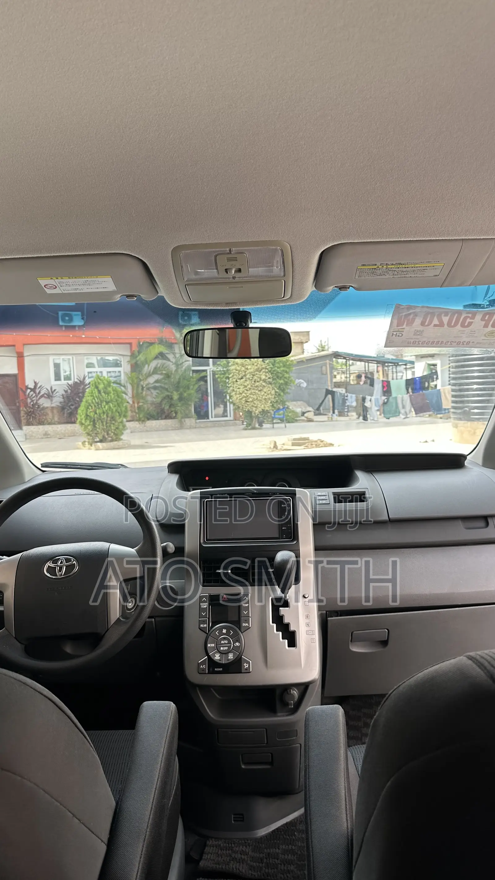 Toyota Voxy 2010 Black