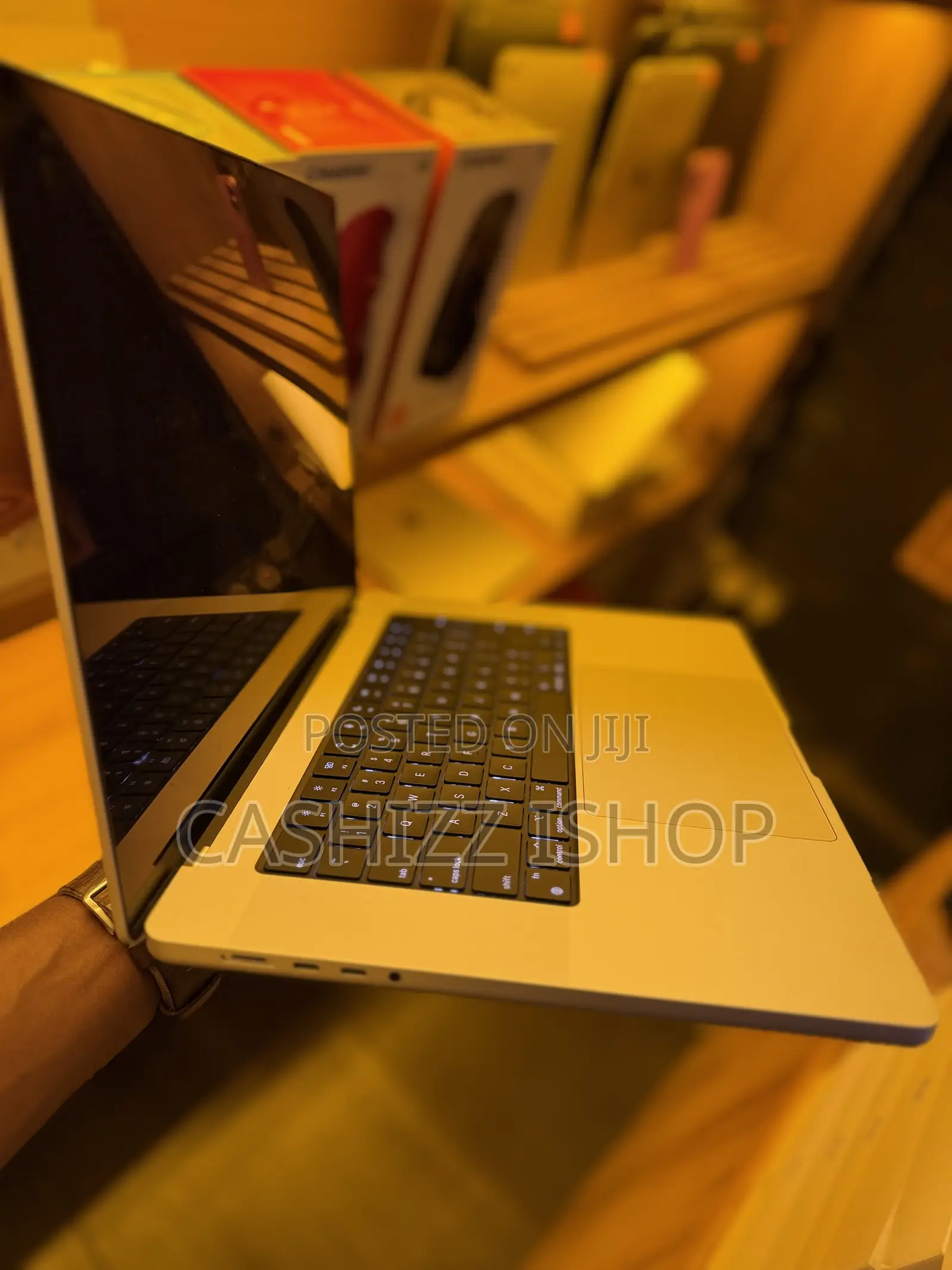 Laptop Apple MacBook Pro 2024 M4 Pro 16-Inch 48GB SSD 512GB