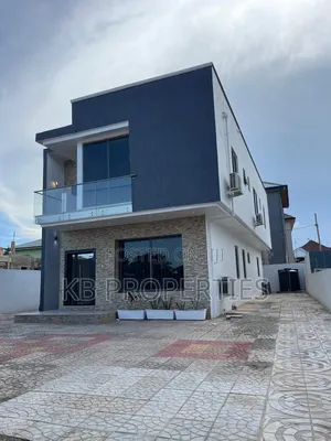 4bdrm Townhouse/Terrace in Kb Properties, East Legon for sale