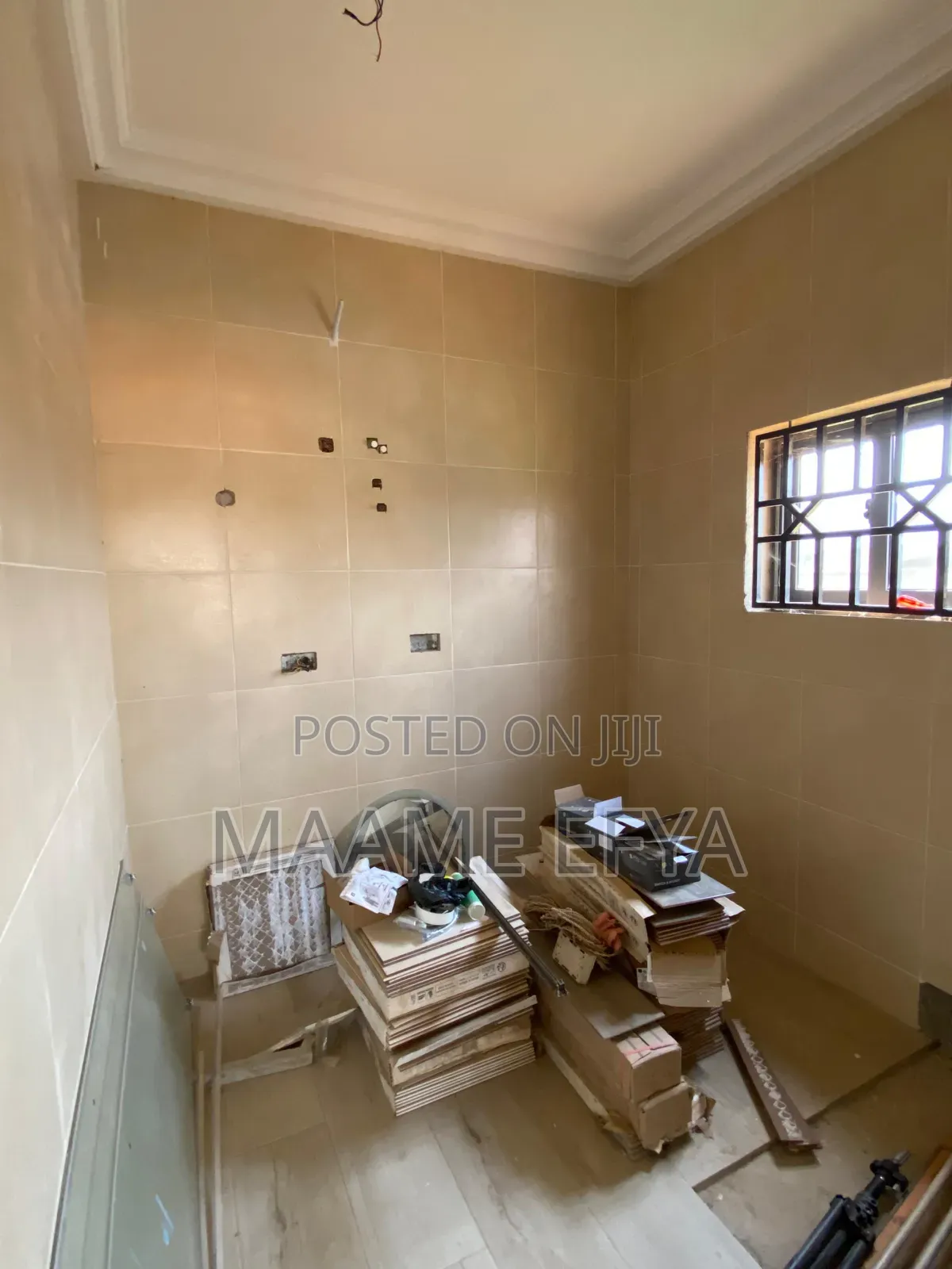 4bdrm House in Lakeside for sale