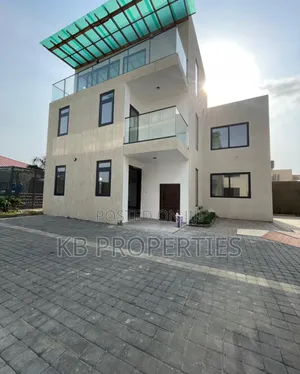 4bdrm Townhouse / Terrace in Kb Properties, East Legon for rent