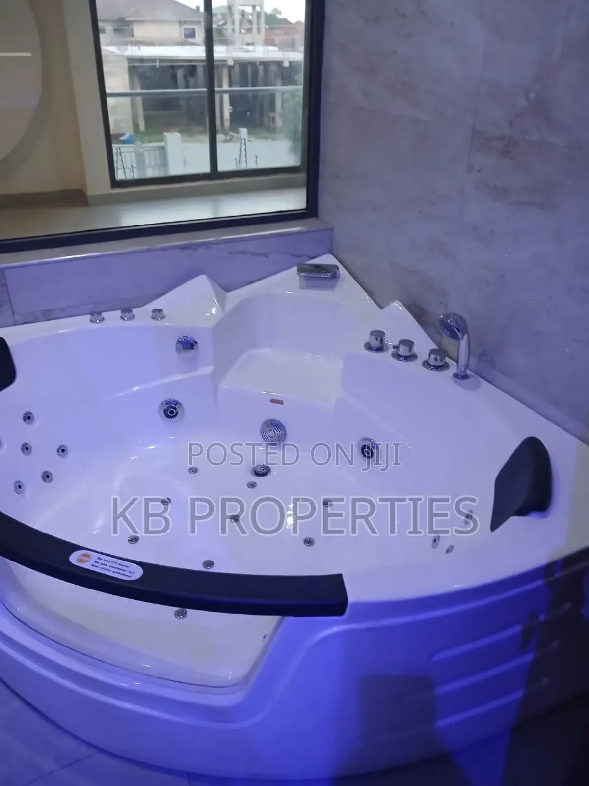 4bdrm Townhouse/Terrace in Kb Properties, East Legon for sale