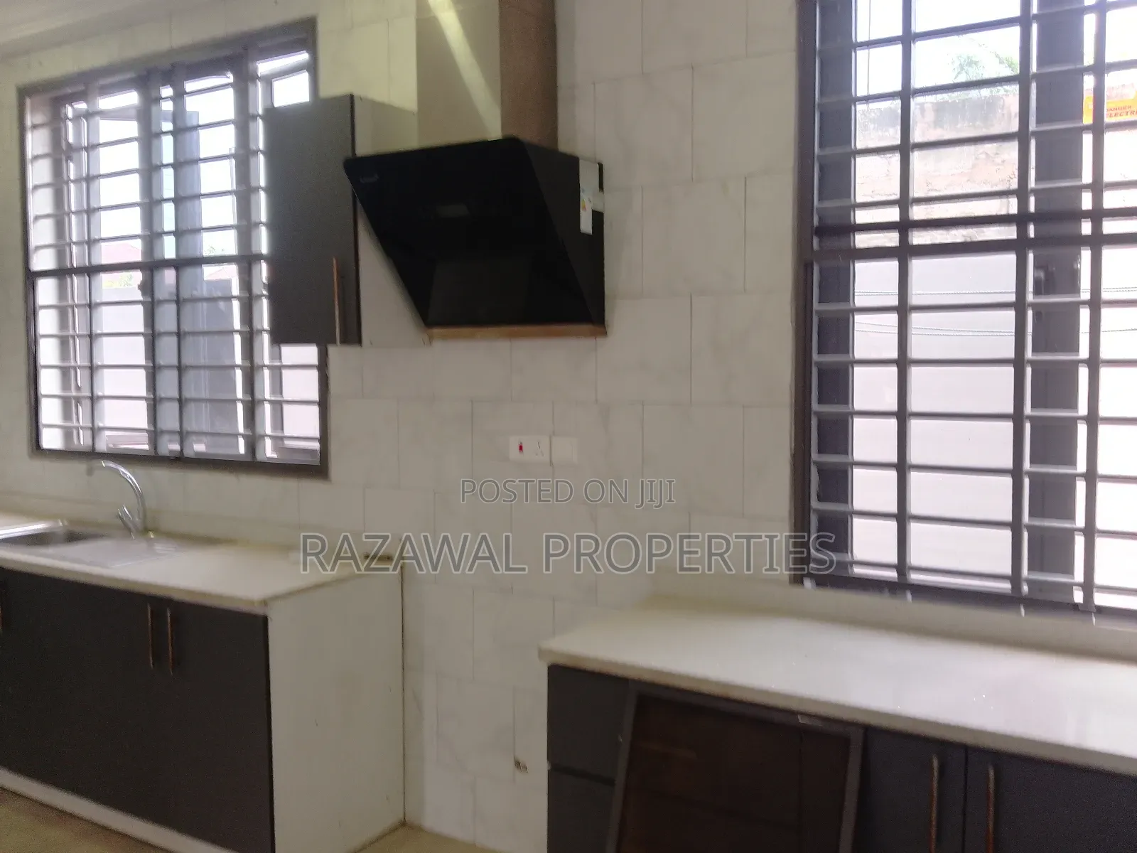 3bdrm Duplex in East Legon Hills for rent