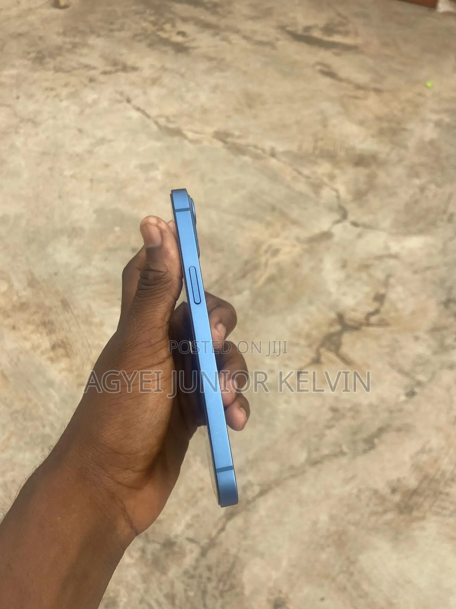 New Apple iPhone 13 128 GB Blue