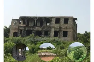 5bdrm House in Greenhill, Cape Coast Metropolitan for sale