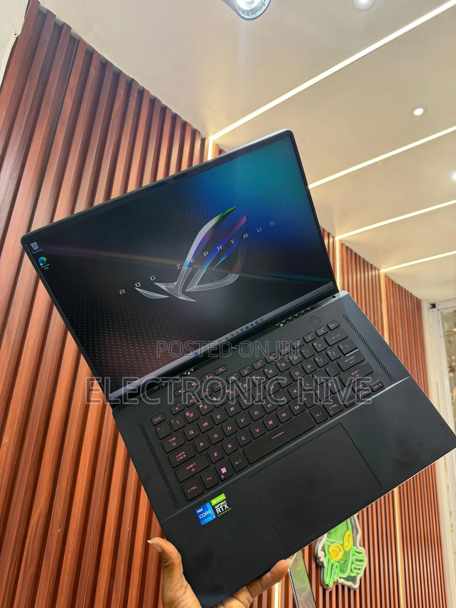 Laptop Asus ROG Zephyrus M16 GU603HR 16GB Intel Core I7 SSD 512GB