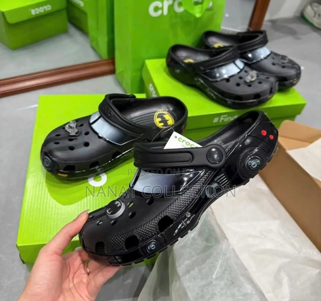Crocs Classic Clog Batman
