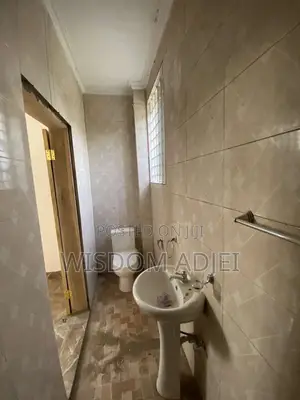 1bdrm Apartment in Trasacco/ Md Estate, Adjiriganor for rent