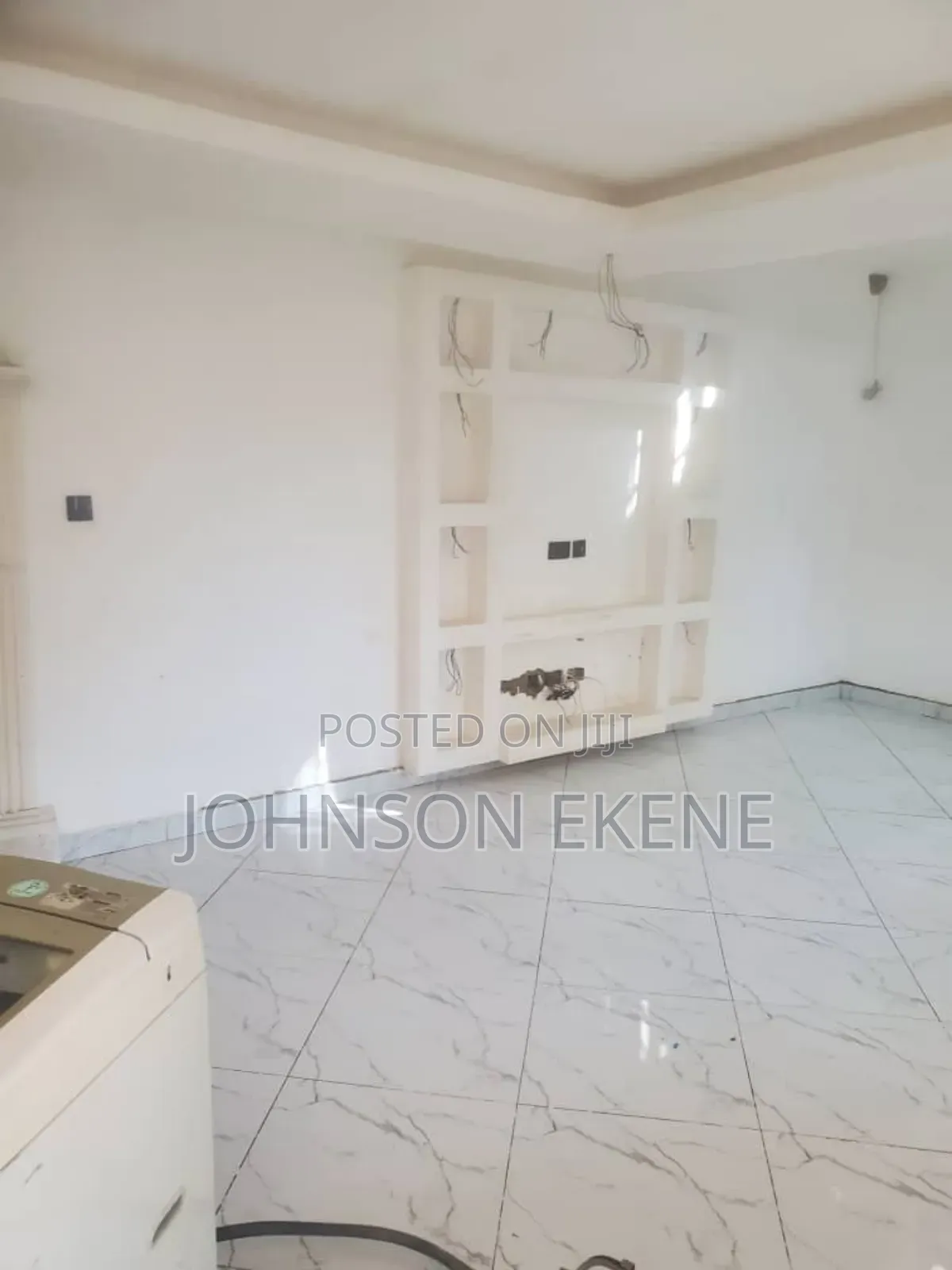 5bdrm Duplex in Spintex for rent
