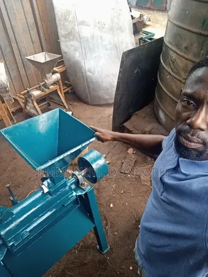Maize Crusher/ Maize Skin Remover