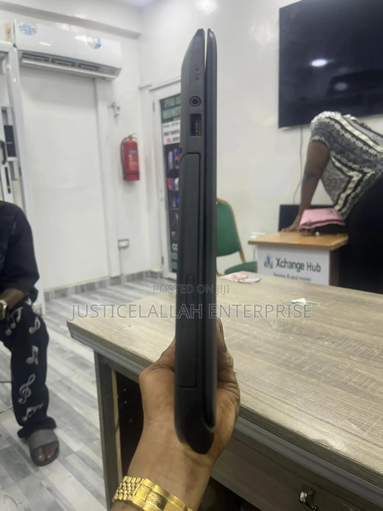 Laptop HP 4GB Intel HDD 1T