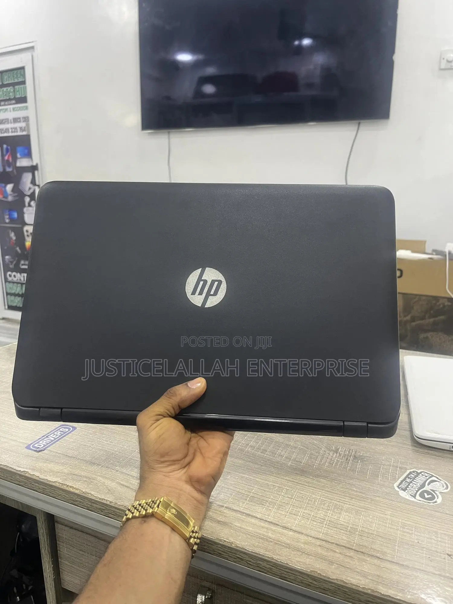 Laptop HP 4GB Intel HDD 1T