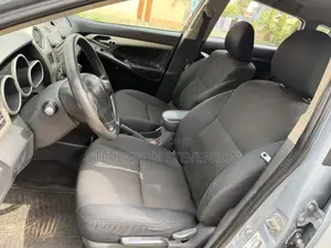 Pontiac Vibe 1.8L 2009 Gray