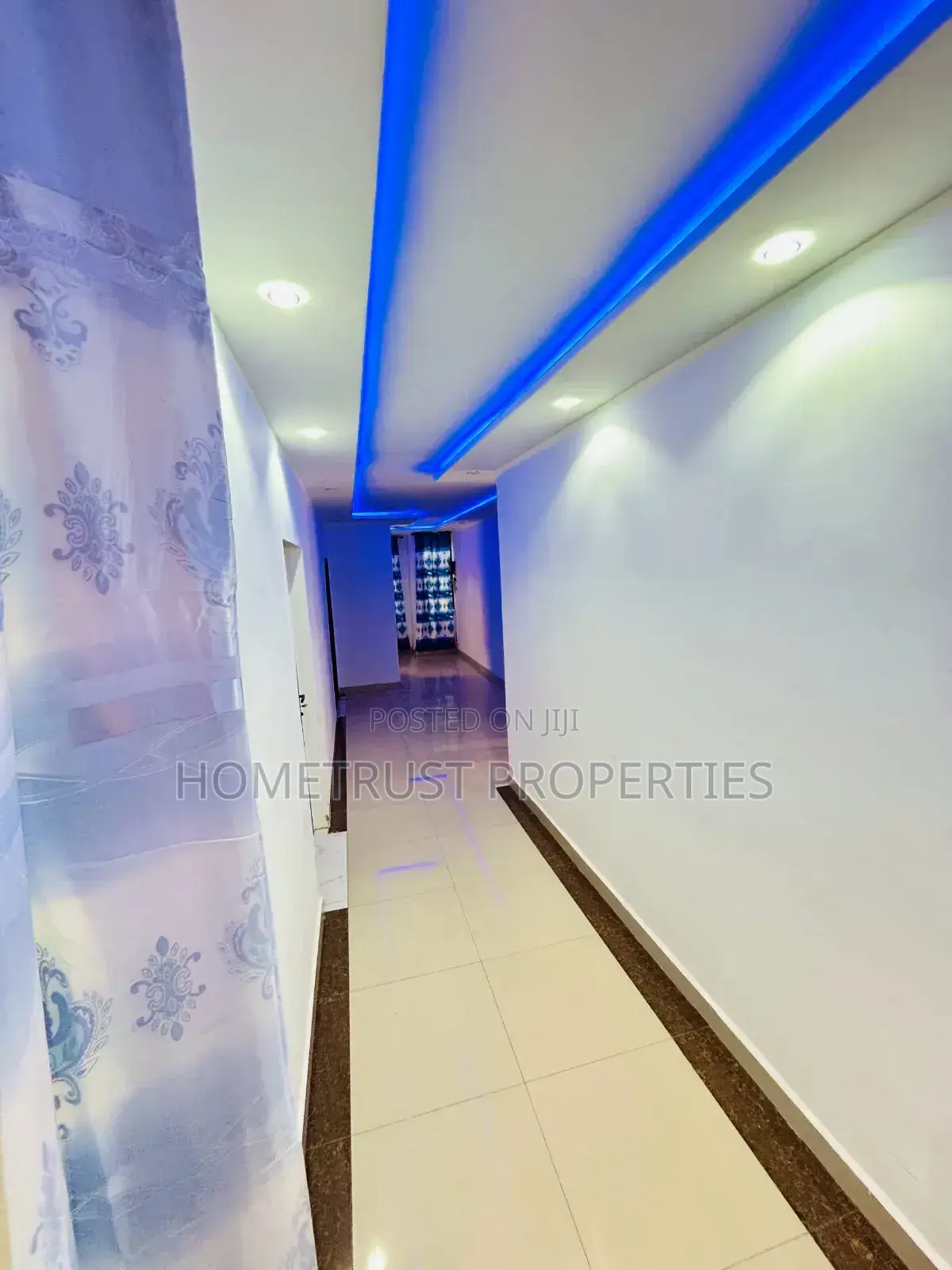 7bdrm Mansion in Hometrust Properties, East Legon for sale