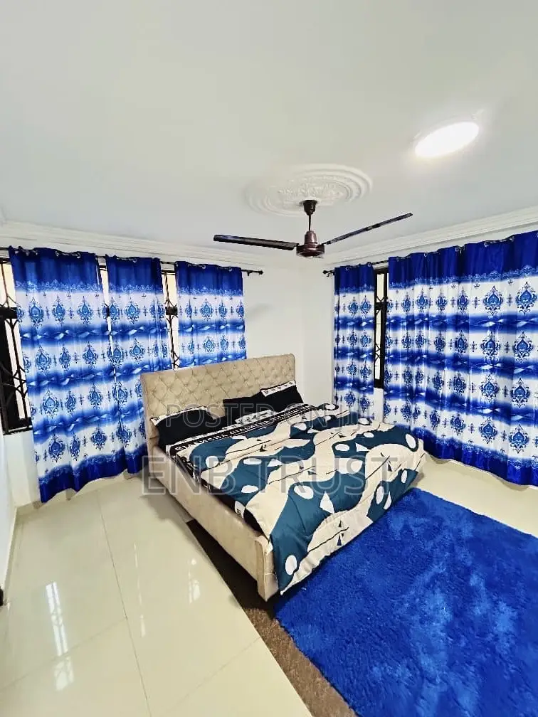 7bdrm Duplex in East Legon, Police Station for sale