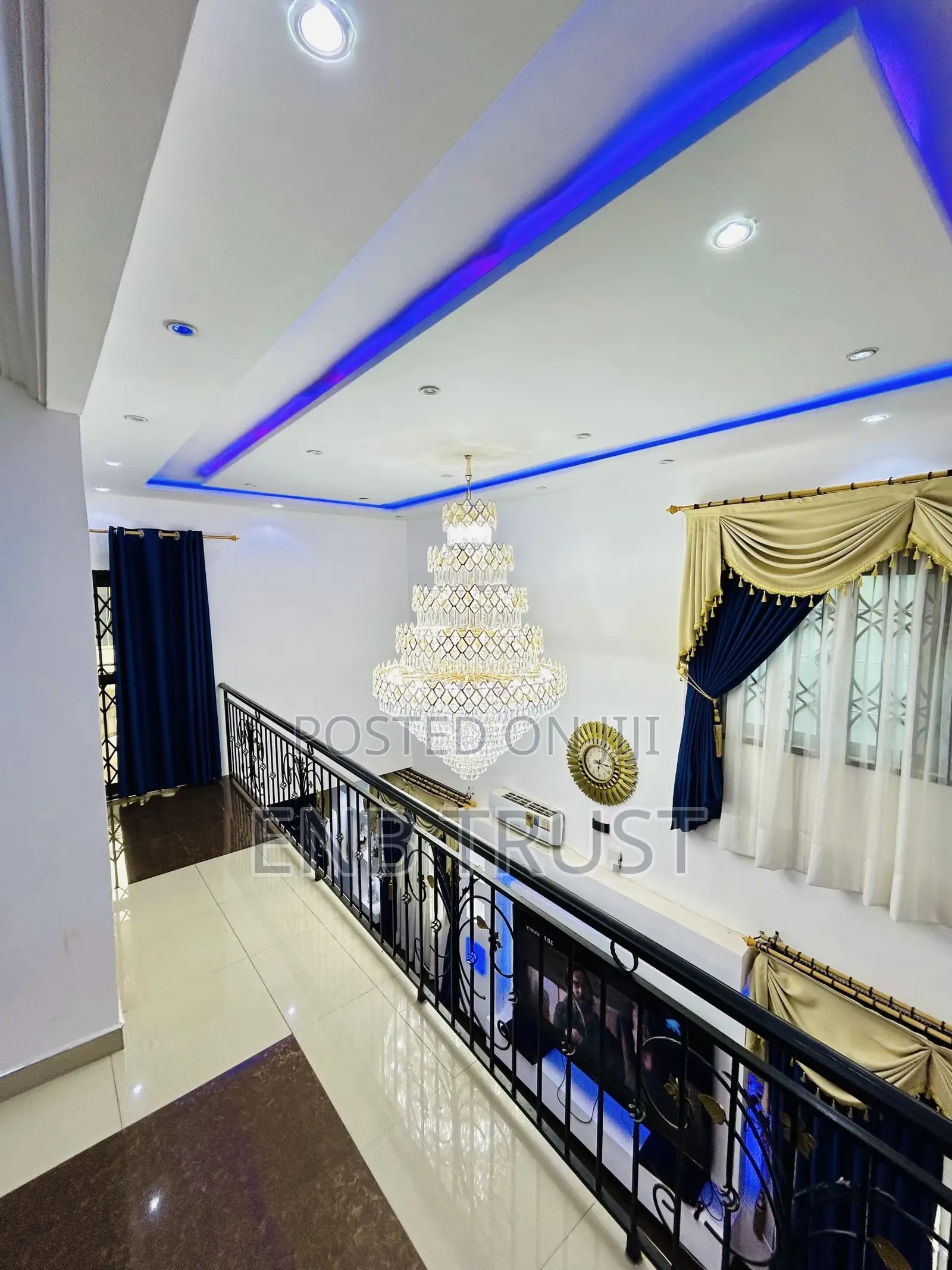 7bdrm Duplex in East Legon, Police Station for sale