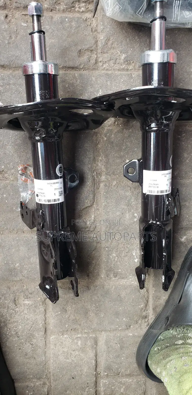 Toyota Voxy/ Noah Front Shock Absorber
