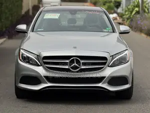 Mercedes-Benz C300 Base 4Matic Sedan AWD (2.0L 4cyl 7A) 2017 Silver