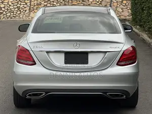 Mercedes-Benz C300 Base 4Matic Sedan AWD (2.0L 4cyl 7A) 2017 Silver