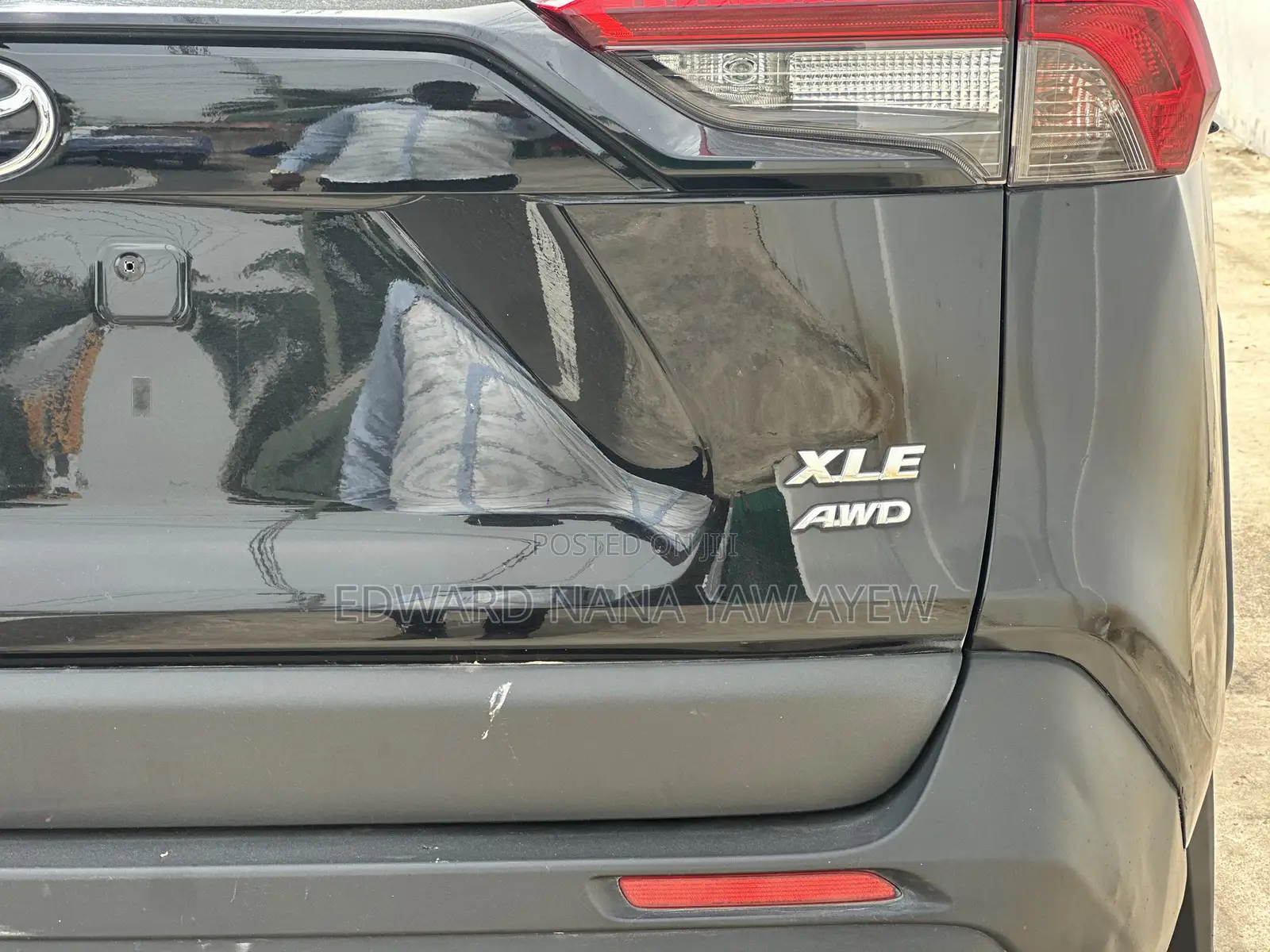 Toyota RAV4 XLE 2025 Black