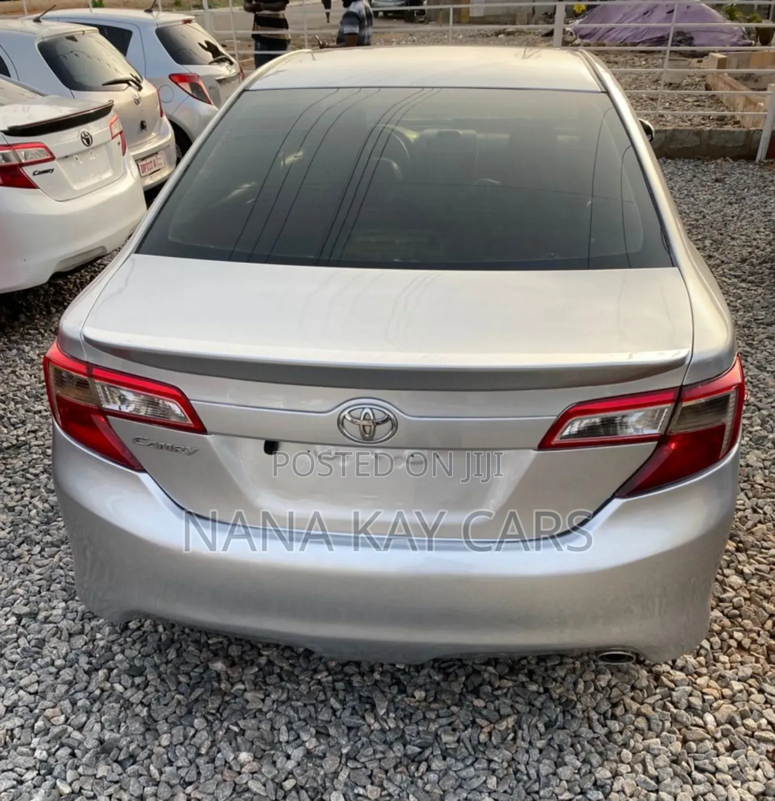 Toyota Camry SE 4dr Sedan (2.5L 4cyl 6A) 2013 Silver